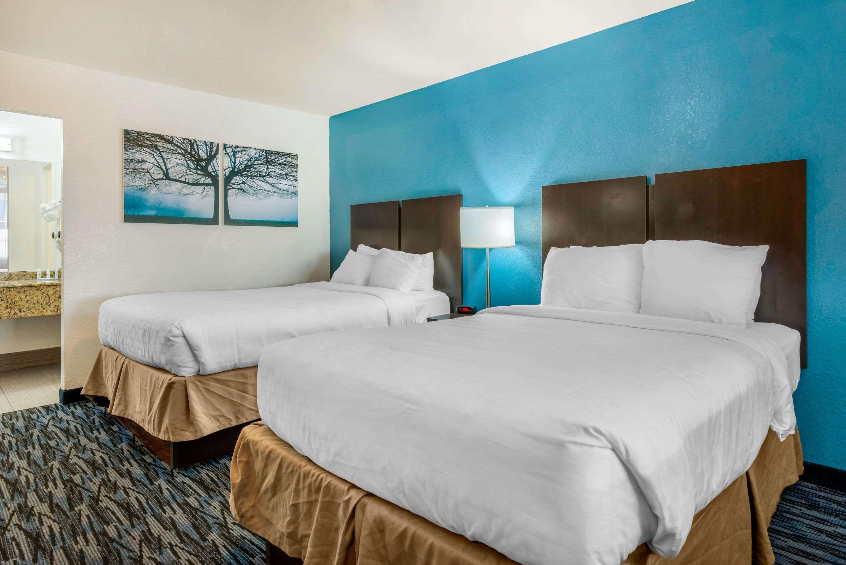 Quality Inn And Conference Center Tampa-Brandon Heartland Exteriér fotografie
