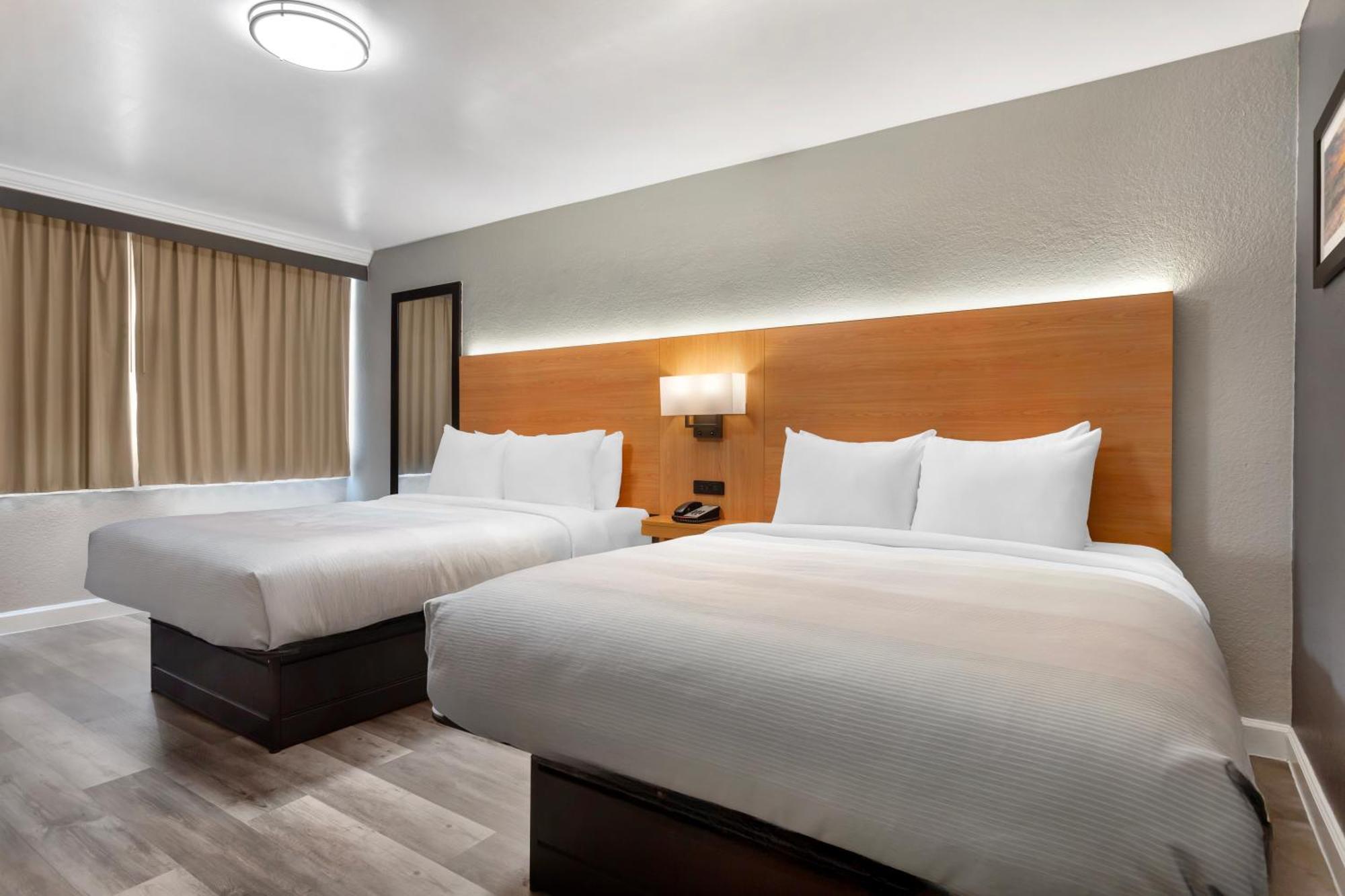 Quality Inn And Conference Center Tampa-Brandon Heartland Exteriér fotografie